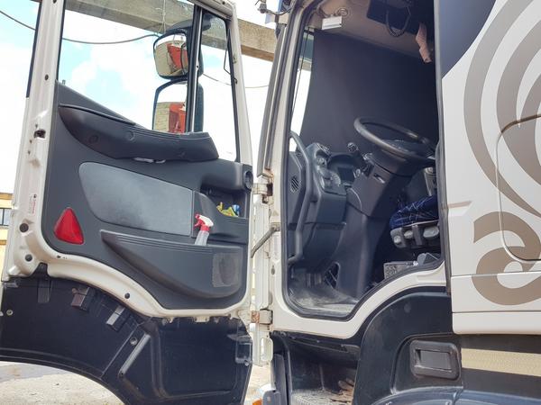 71#4479 Trattore Iveco Stralis con semirimorchio Minerva in vendita - foto 14