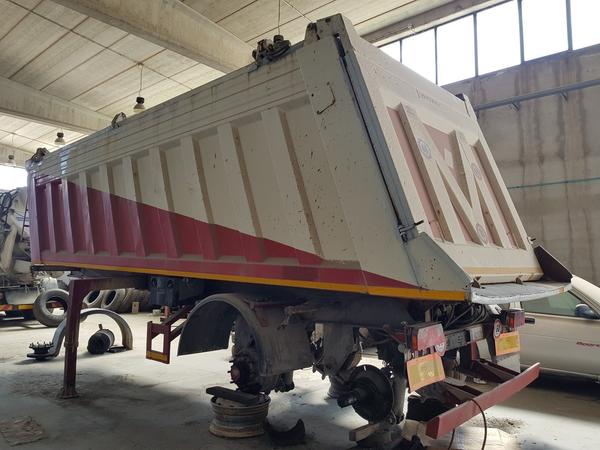 71#4479 Trattore Iveco Stralis con semirimorchio Minerva in vendita - foto 31