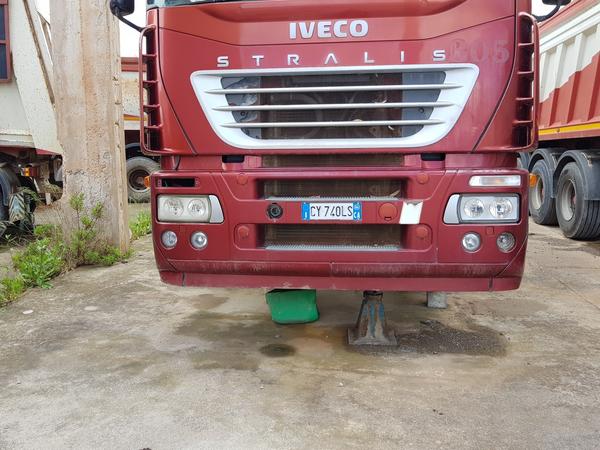 73#4479 Trattore Iveco e semirimorchi in vendita - foto 3