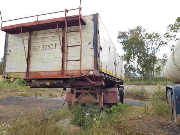 73#4479 Trattore Iveco e semirimorchi in vendita - foto 58