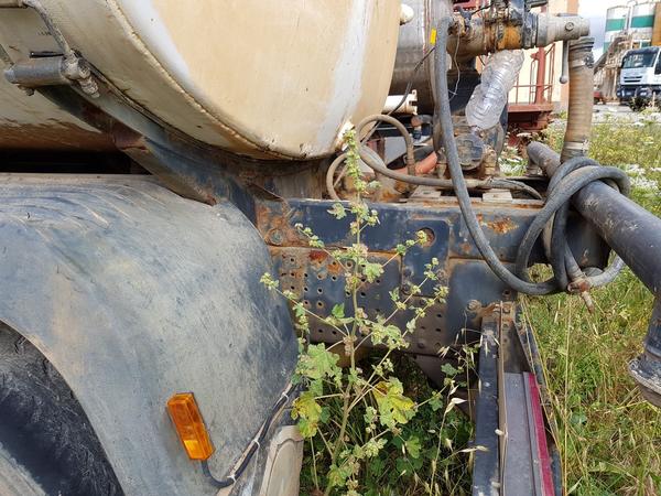 73#4479 Trattore Iveco e semirimorchi in vendita - foto 85