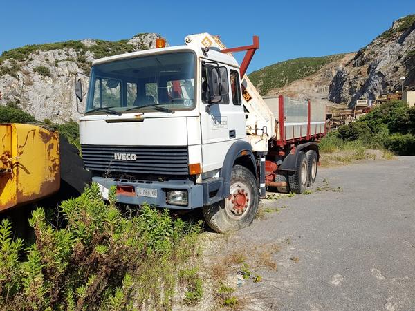 73#4479 Trattore Iveco e semirimorchi in vendita - foto 86