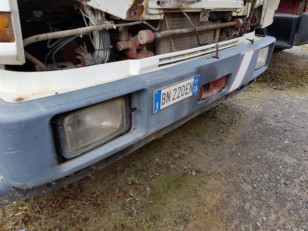 74#4479 Trattore Man e spazzatrice Mercedes in vendita - foto 22
