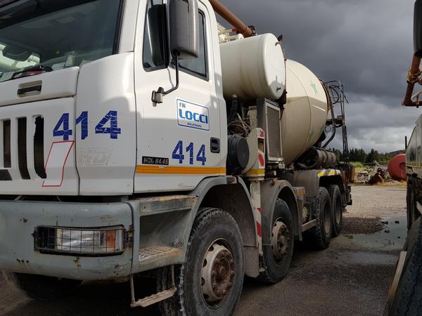 75#4479 Betoniera Iveco Eurotrakker e betonpompa in vendita - foto 4