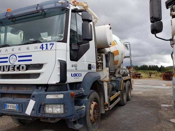 76#4479 Betonpompa Iveco Trakker in vendita - foto 3