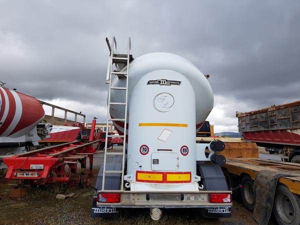 77#4479 Cisterne per cemento fuso Mistral in vendita - foto 3