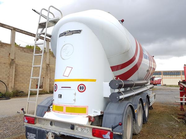77#4479 Cisterne per cemento fuso Mistral in vendita - foto 21