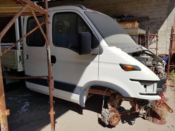 85#4479 Autocisterne Iveco e autocarro Daily in vendita - foto 30