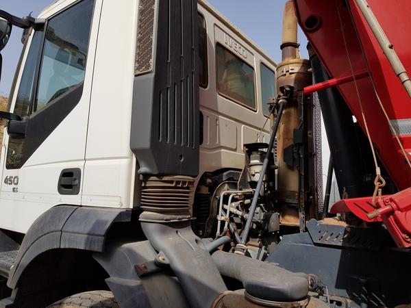 87#4479 Camion Iveco Trakker in vendita - foto 8