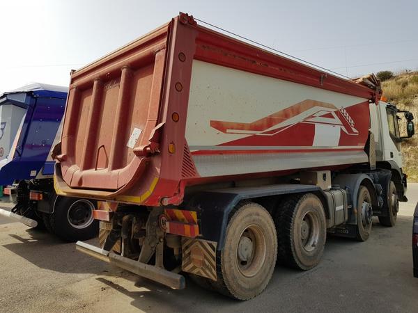 87#4479 Camion Iveco Trakker in vendita - foto 19