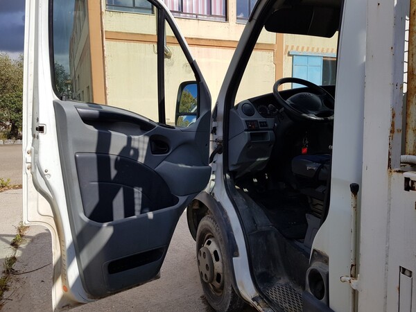 91#4479 Autocarro Iveco in vendita - foto 6