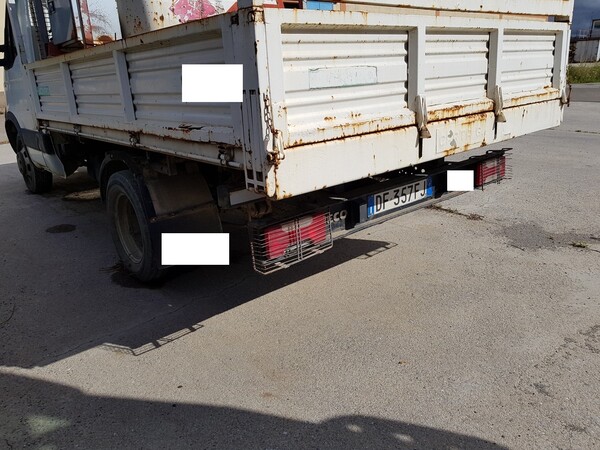 91#4479 Autocarro Iveco in vendita - foto 8