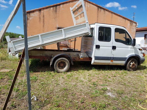94#4479 Fuoristrada Rover Freelander e pick up Mazda in vendita - foto 6