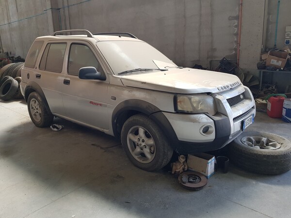 94#4479 Fuoristrada Rover Freelander e pick up Mazda in vendita - foto 20
