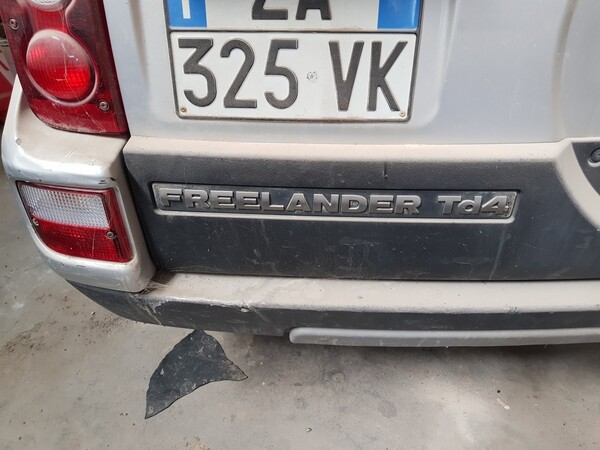 94#4479 Fuoristrada Rover Freelander e pick up Mazda in vendita - foto 25
