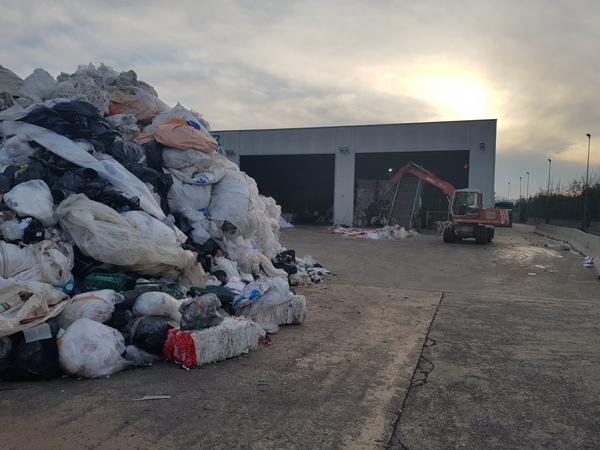 1#4484 Beni mobili - Società dedita alla raccolta e trattamento di rifiuti in vendita - foto 98