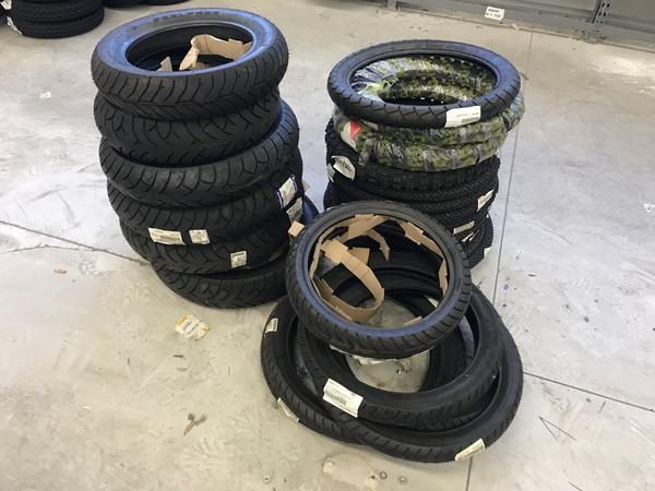 1#4485 Gomme categoria motocicli e ciclomotori in vendita - foto 49