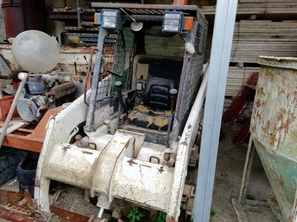 15#4493 Escavatore Peugeot in vendita - foto 1