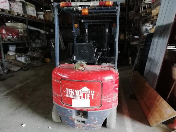 17#4493 Carrello elevatore elettrico Teknolift  in vendita - foto 3