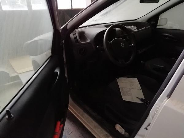 2#4493 Autovettura Fiat Punto in vendita - foto 3