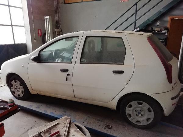 2#4493 Autovettura Fiat Punto in vendita - foto 8