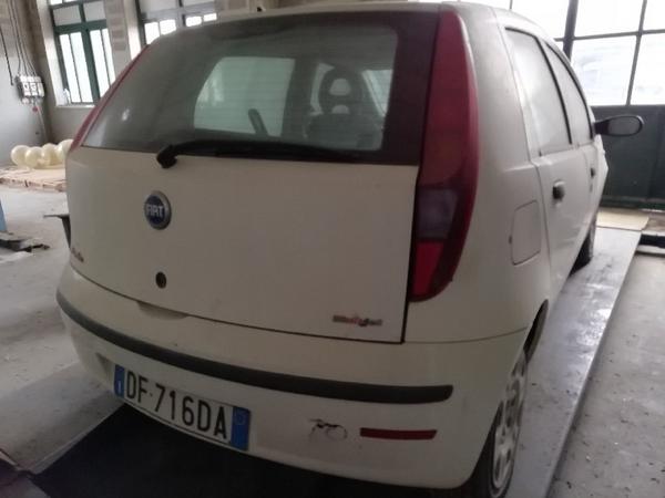 2#4493 Autovettura Fiat Punto in vendita - foto 11