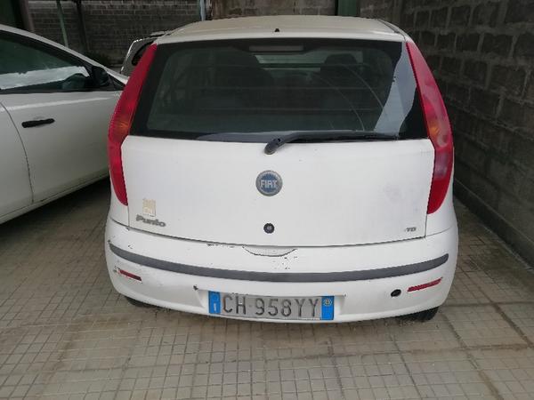 9#4493 Autocarro Fiat Punto Van in vendita - foto 4