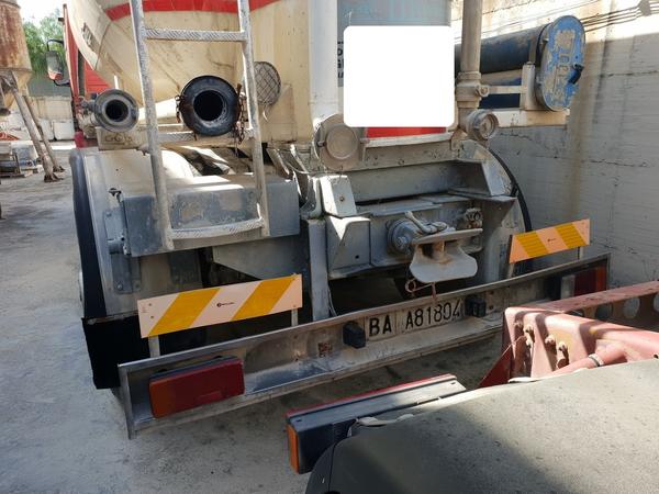 12#4499 Veicolo Scania con cisterna in vendita - foto 5