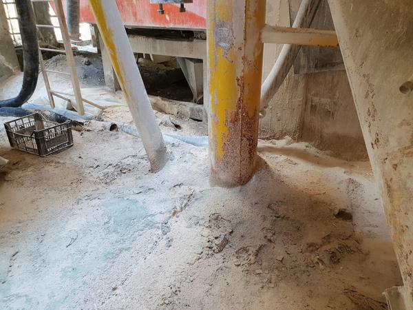 2#4499 Impianto di miscelazione e stoccaggio materie prime e prodotti finiti in vendita - foto 6