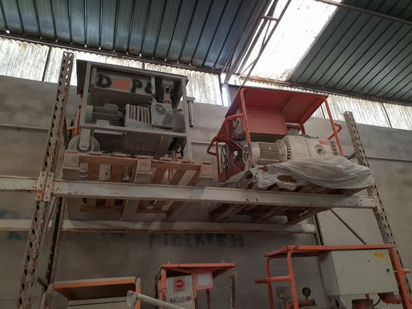 8#4499 Silos e macchinari per la lavorazione di premiscelati in vendita - foto 6