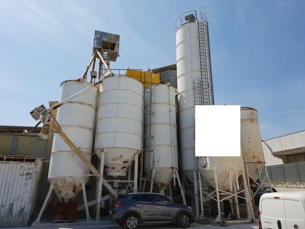 8#4499 Silos e macchinari per la lavorazione di premiscelati in vendita - foto 13