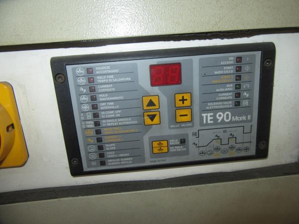 16#4504 Saldatrici e taglio al plasma in vendita - foto 3