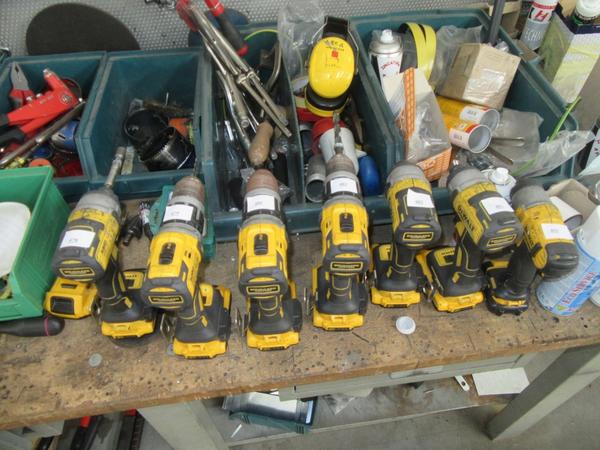 20#4504 Attrezzature officina in vendita - foto 1