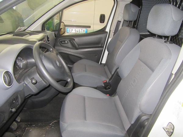 4#4504 Autocarro Citroen Berlingo in vendita - foto 14