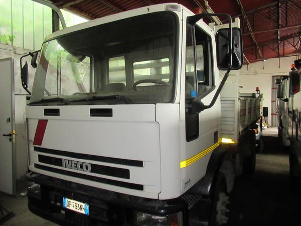 4#4505 Autocarro Iveco 130E18 in vendita - foto 2