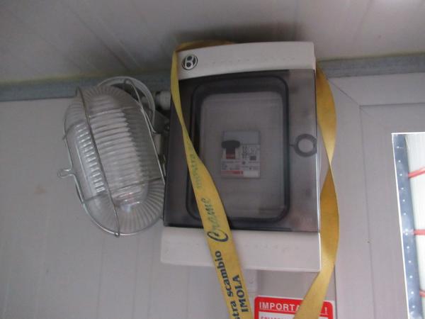 5#4505 Monoblocco e attrezzature da ufficio in vendita - foto 4