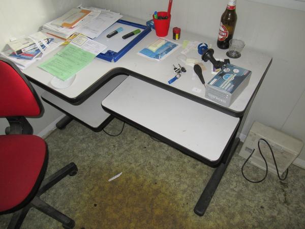 5#4505 Monoblocco e attrezzature da ufficio in vendita - foto 8