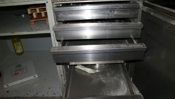 1#4510 Arredi e attrezzature per pizzeria in vendita - foto 72