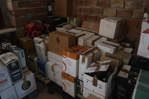 2#4513 Collezione di vini e liquori in vendita - foto 3