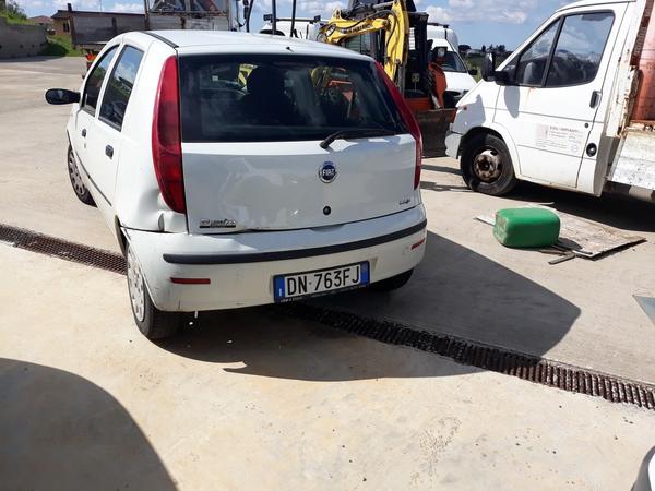 10#4515 Fiat Punto in vendita - foto 8
