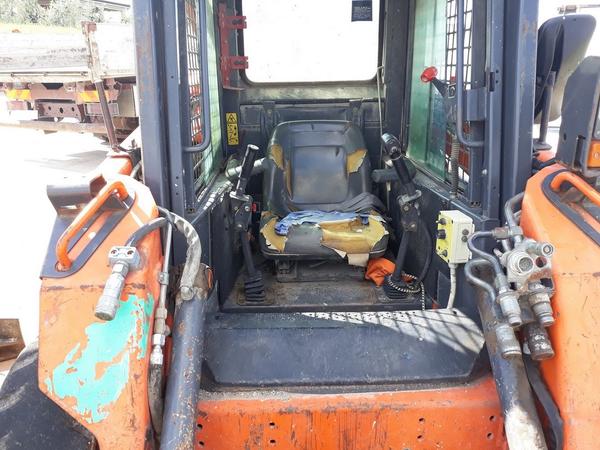 6#4515 Minipala compatta gommata Fiat Hitachi in vendita - foto 4