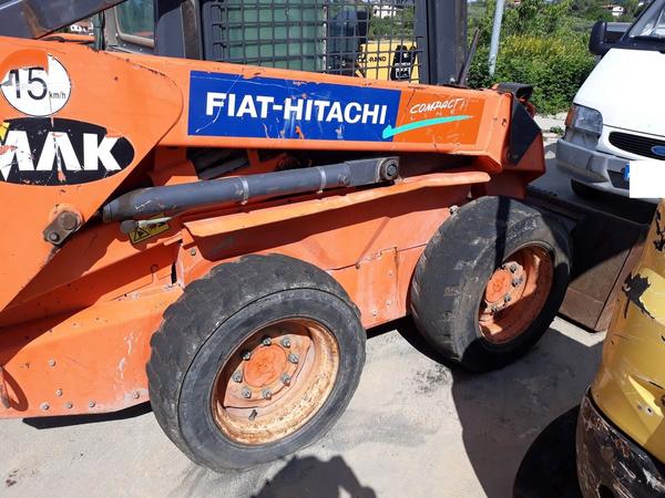 6#4515 Minipala compatta gommata Fiat Hitachi in vendita - foto 6