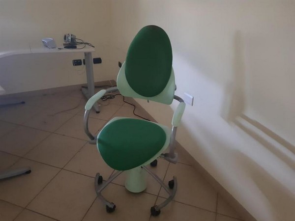 8#45161 Arredi ufficio in vendita - foto 3
