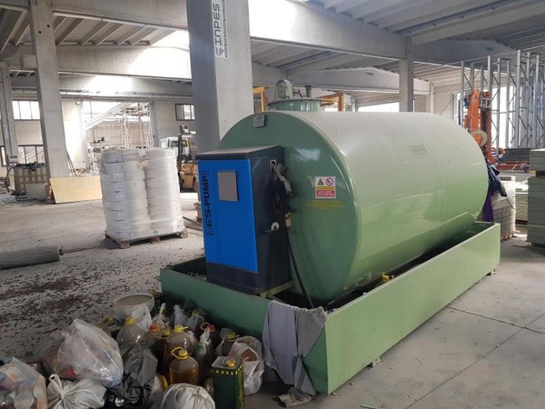 9#45162 Serbatoio erogatore in vendita - foto 1