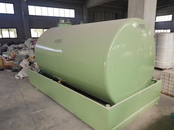 9#45162 Serbatoio erogatore in vendita - foto 2