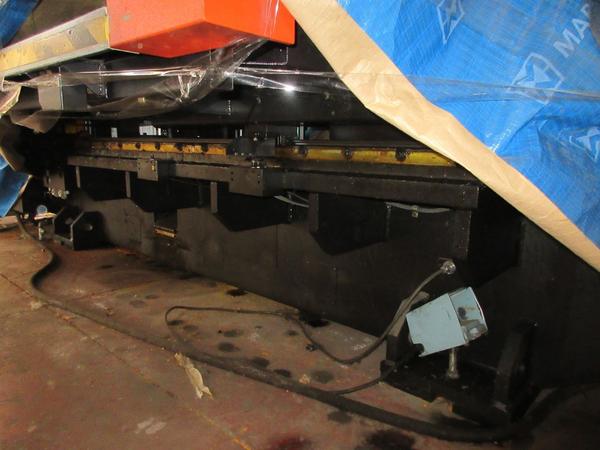 24#4517 Punzonatrice automatica Amada in vendita - foto 1