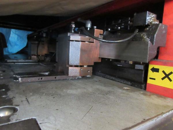 24#4517 Punzonatrice automatica Amada in vendita - foto 7