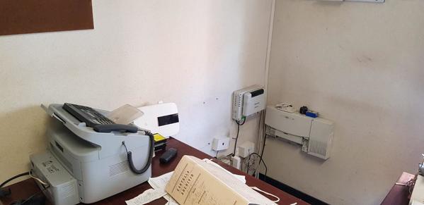 1#4518 Arredo e attrezzature per ufficio in vendita - foto 8