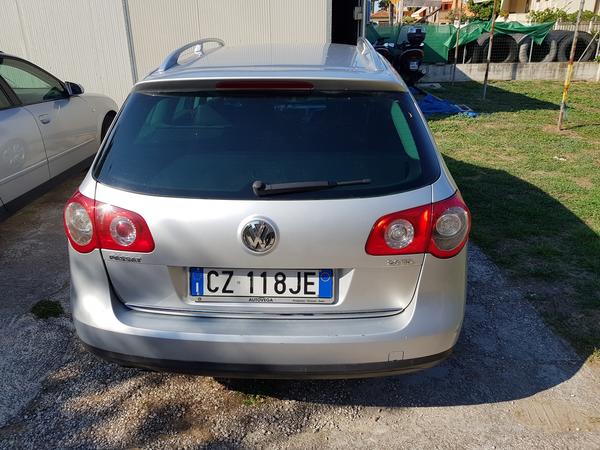 3#4520 Autovettura Volkswagen Passat in vendita - foto 3