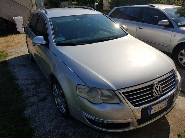 3#4520 Autovettura Volkswagen Passat in vendita - foto 5